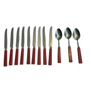 VTG Bakelite Red Handled Flatware Knives Spoons Kitchen Stainless Steel READ
